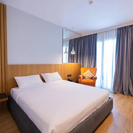 Duka Hotel 4*